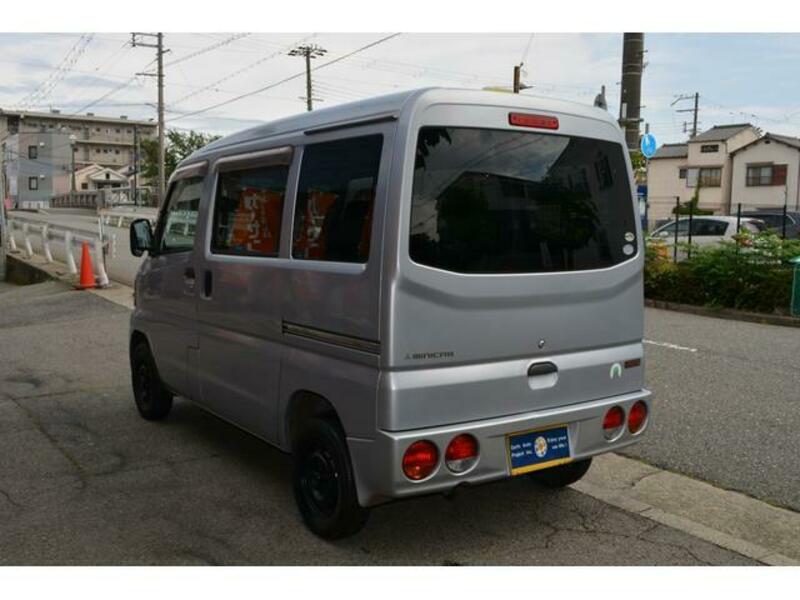 MINICAB VAN