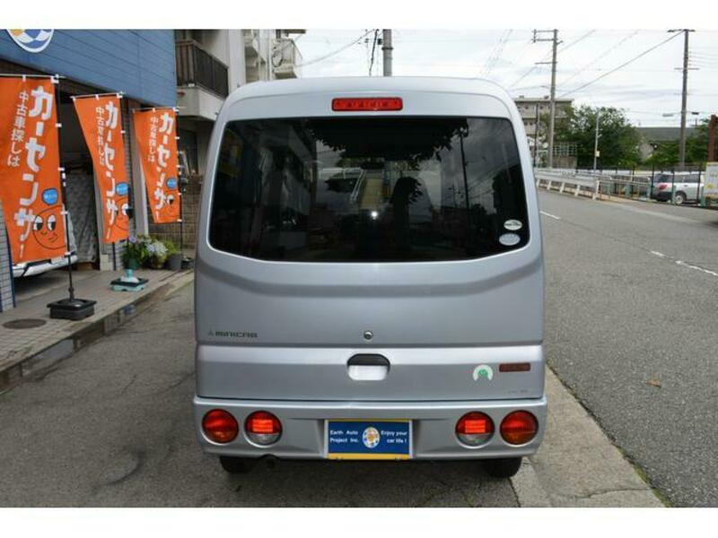 MINICAB VAN