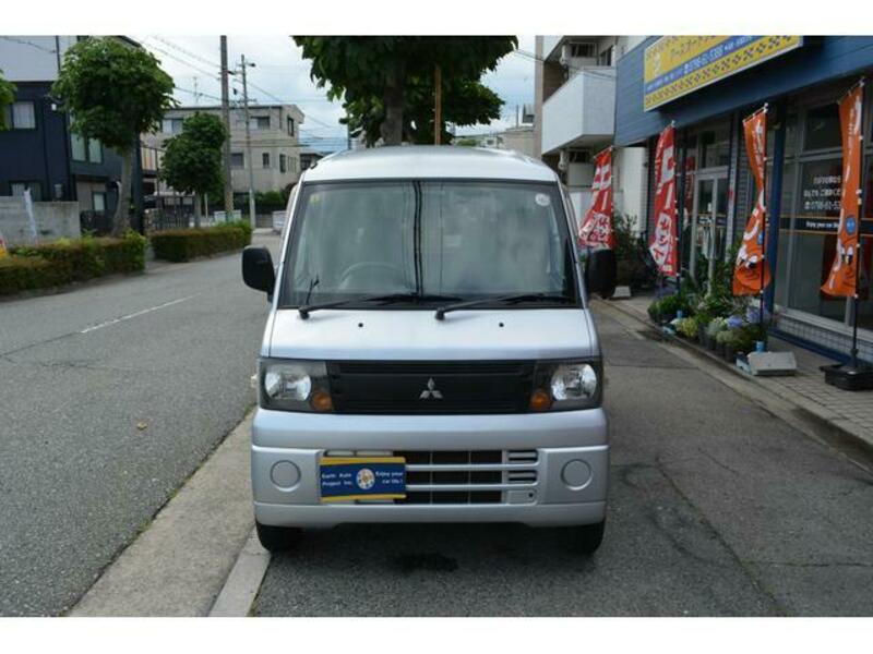 MINICAB VAN
