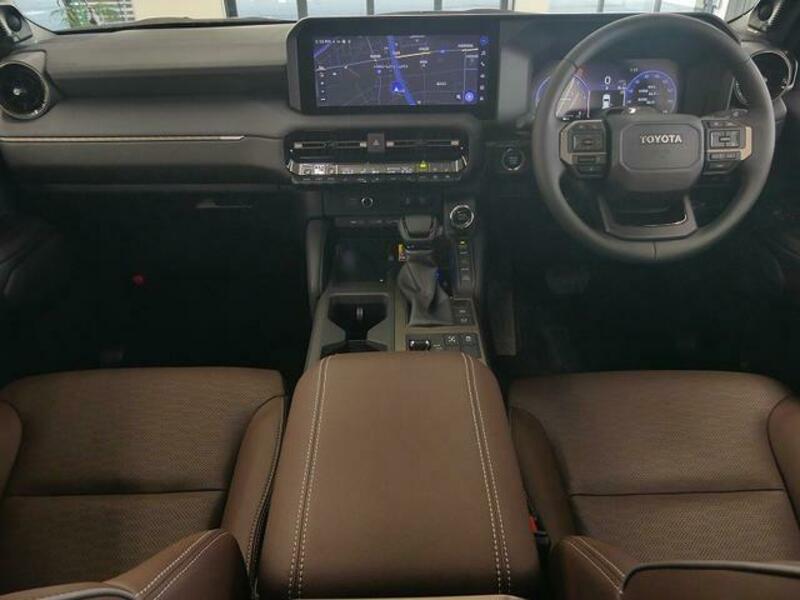 LAND CRUISER 250