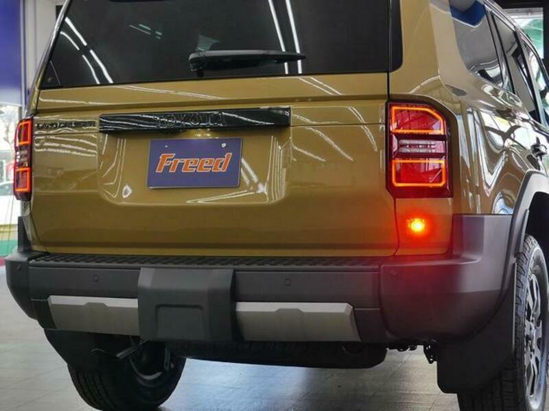 LAND CRUISER 250