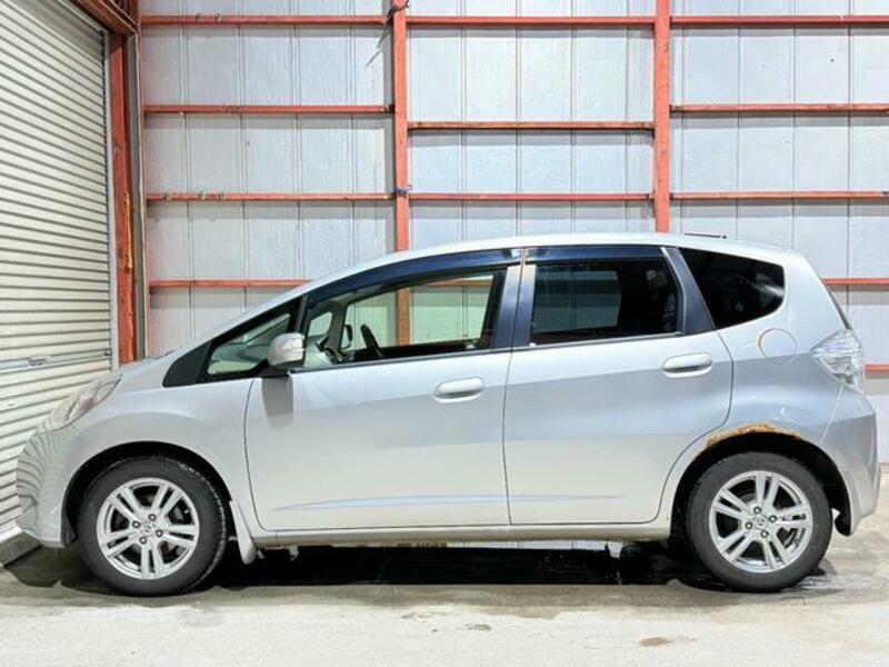 FIT HYBRID