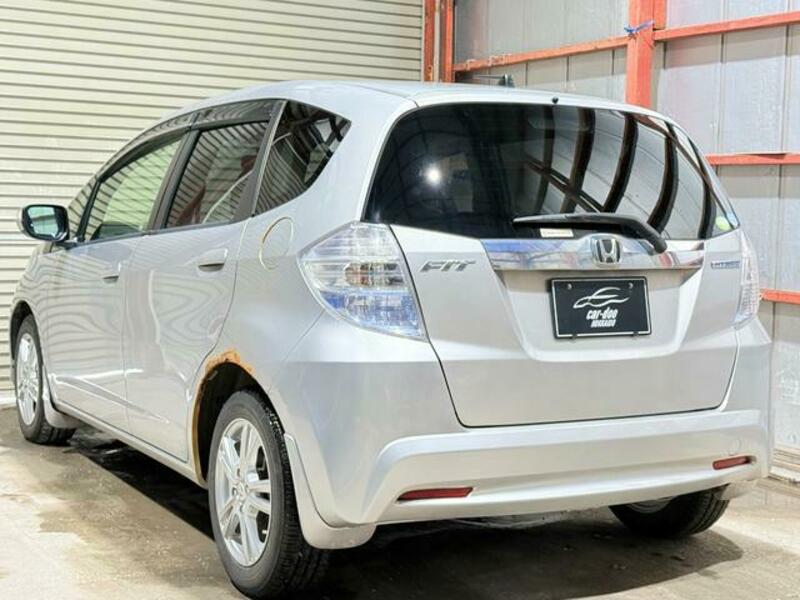 FIT HYBRID