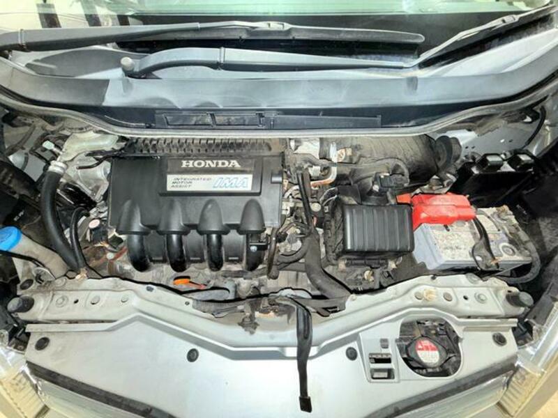 FIT HYBRID