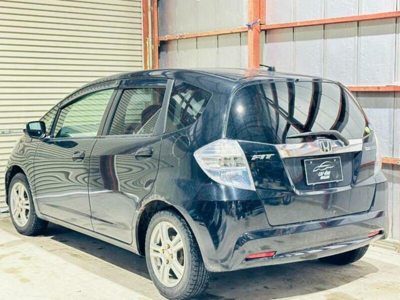 FIT HYBRID