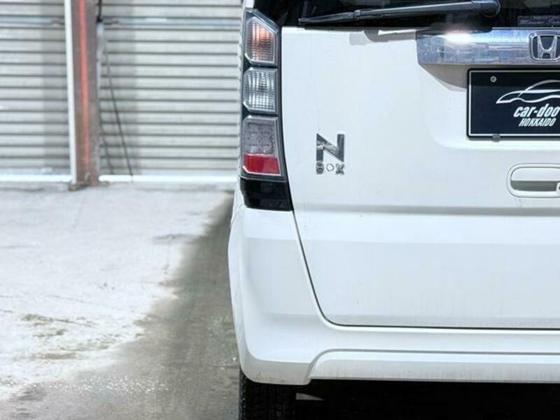 N BOX