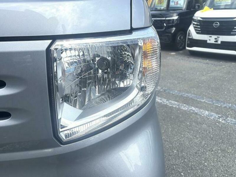 N-VAN