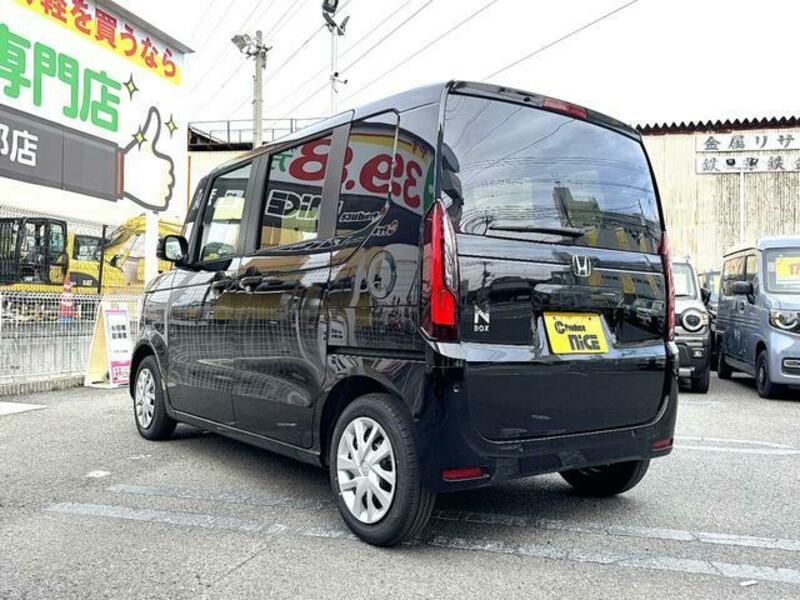 N BOX