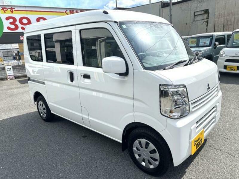 MINICAB VAN