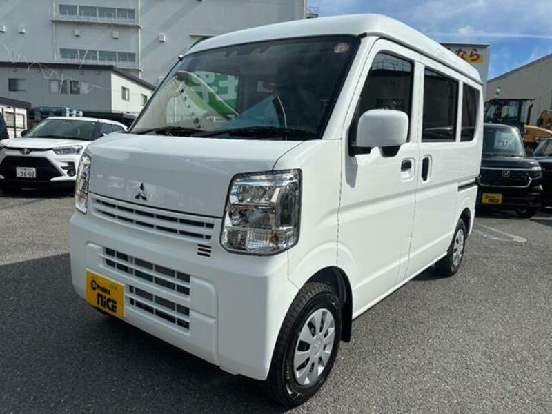 MINICAB VAN