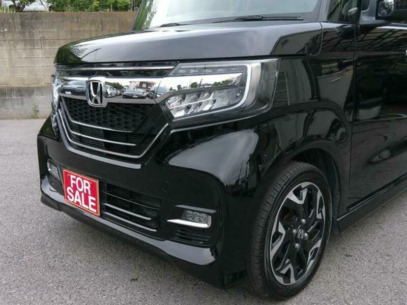 N BOX CUSTOM