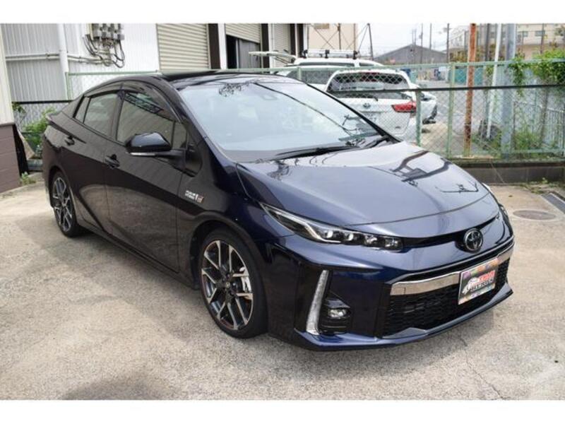 PRIUS PHV