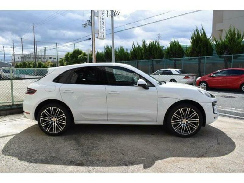 MACAN