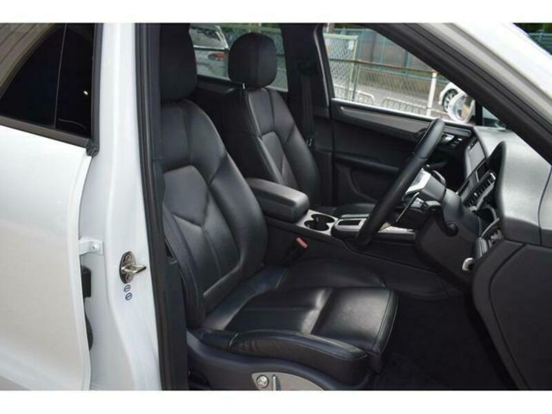 MACAN