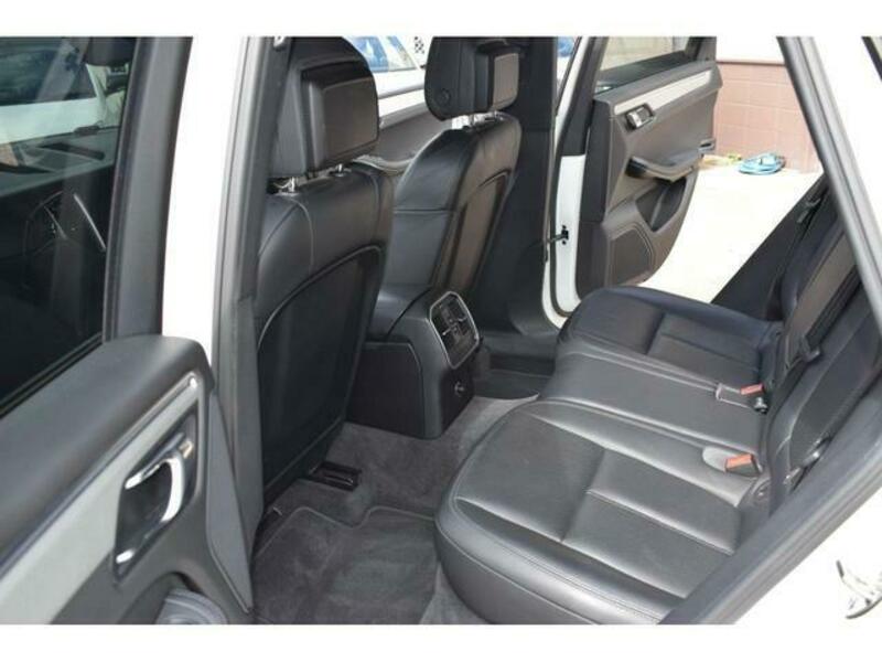 MACAN