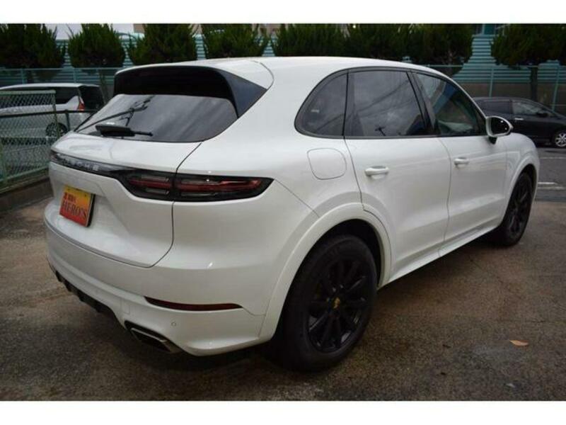 CAYENNE