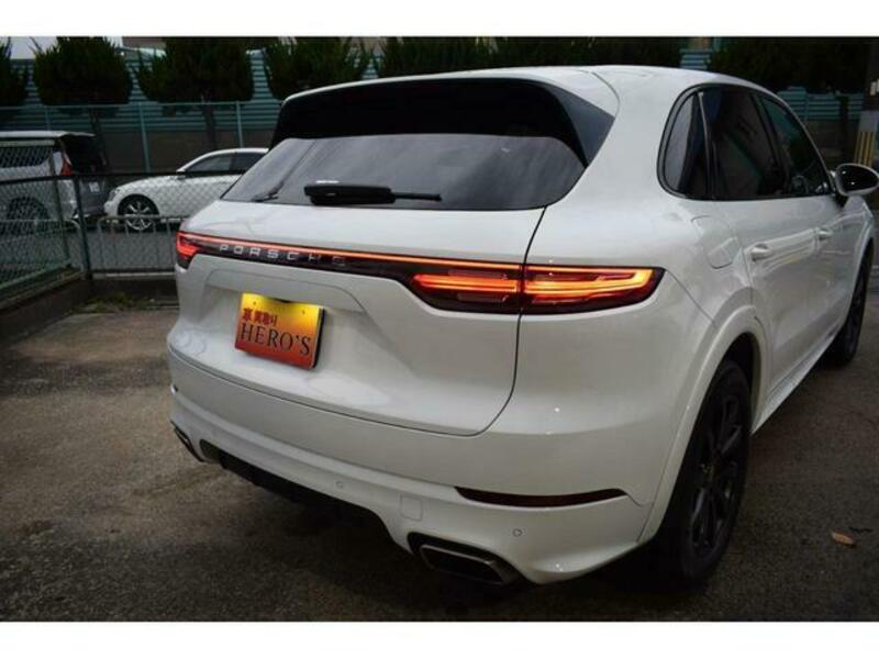 CAYENNE