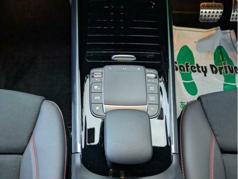 GLA CLASS