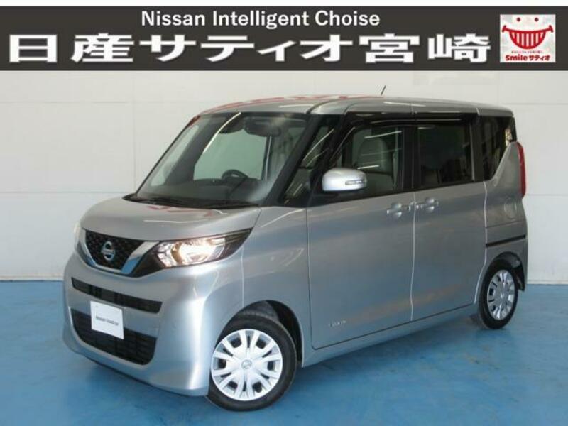 NISSAN ROOX