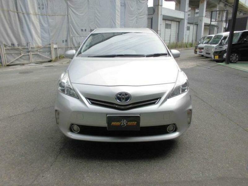 PRIUS ALPHA