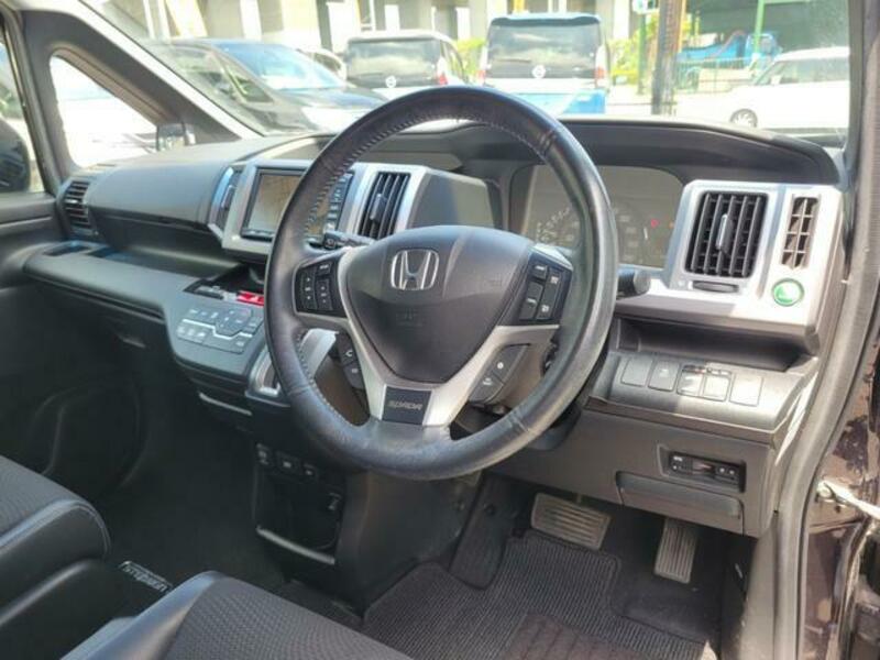 STEPWAGON SPADA