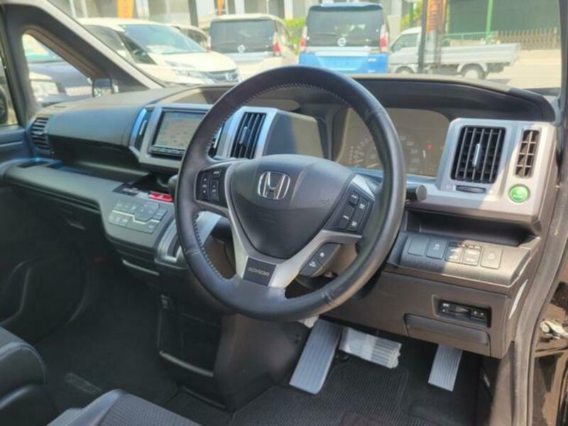 STEPWAGON SPADA