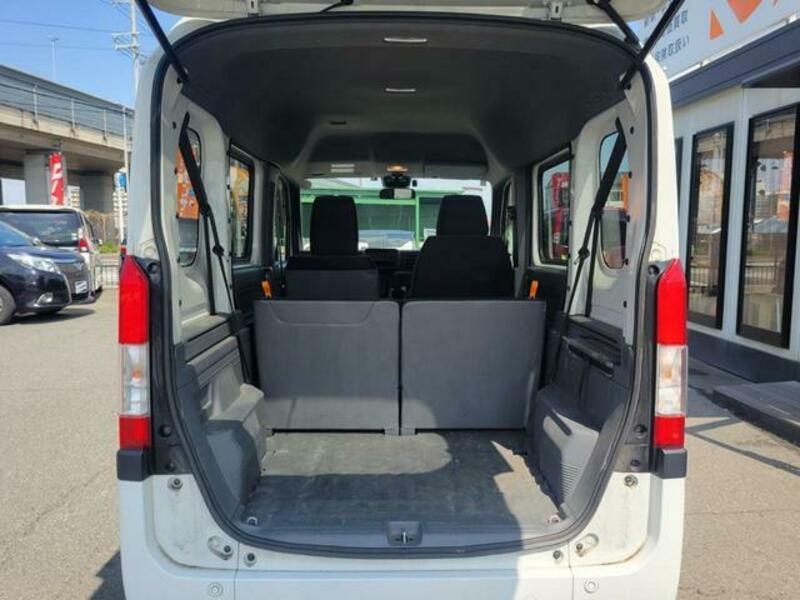 N-VAN