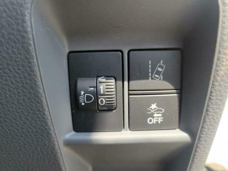 N-VAN