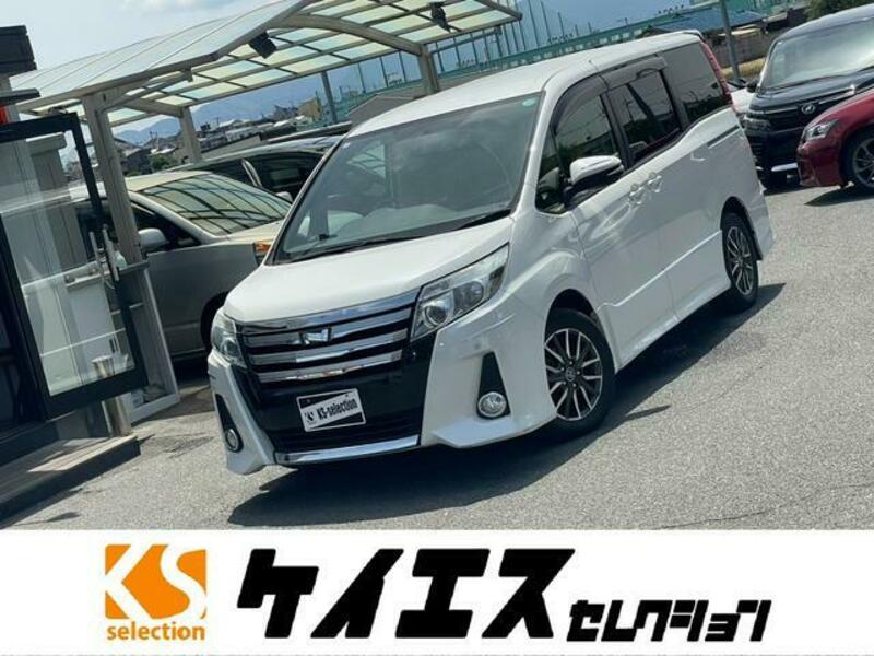 TOYOTA NOAH