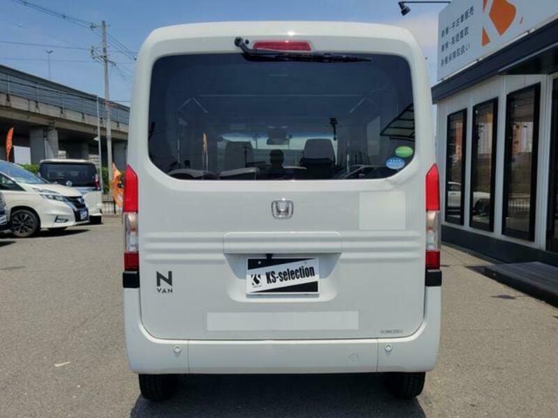 N-VAN