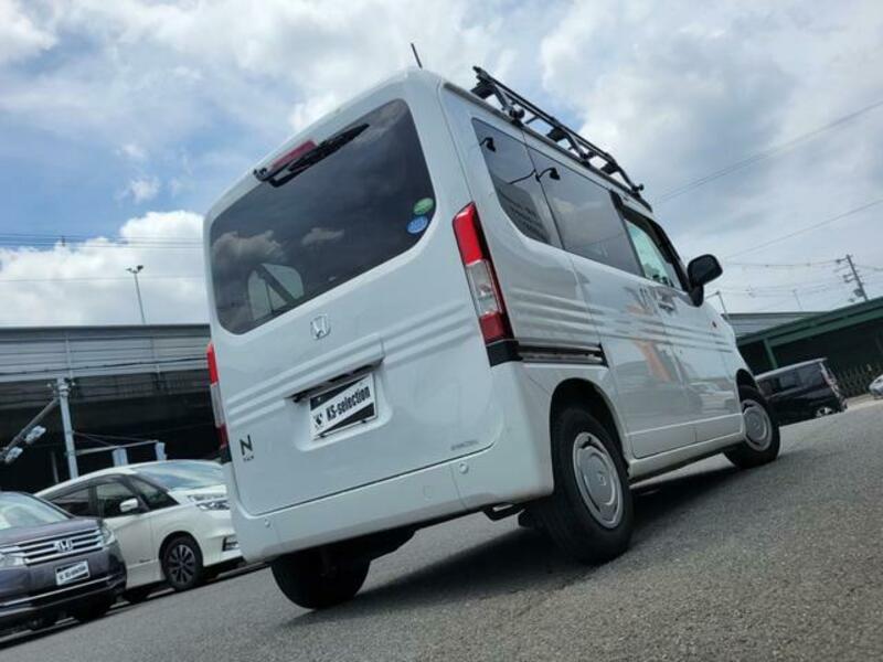 N-VAN