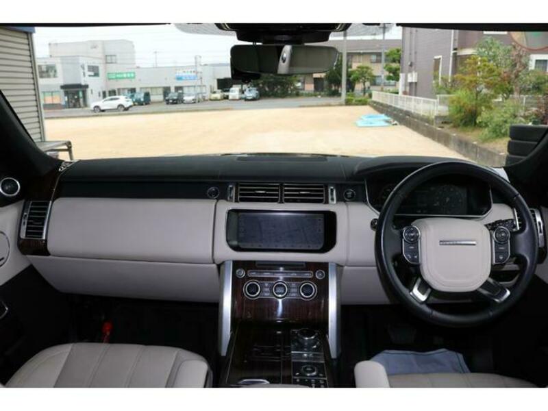 RANGE ROVER
