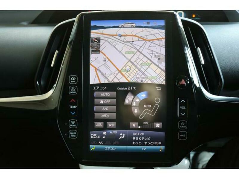 PRIUS PHV