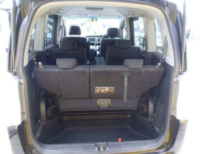 STEPWAGON SPADA