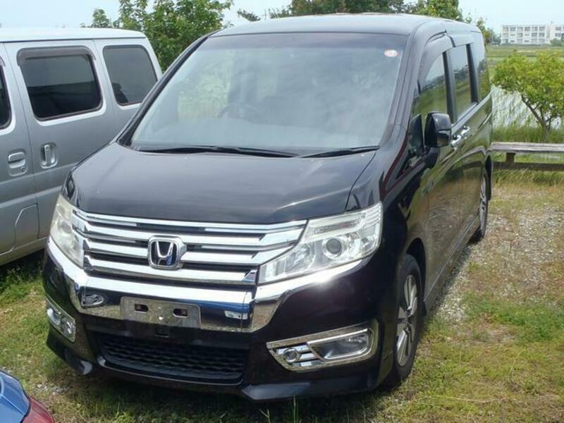 HONDA STEPWAGON SPADA