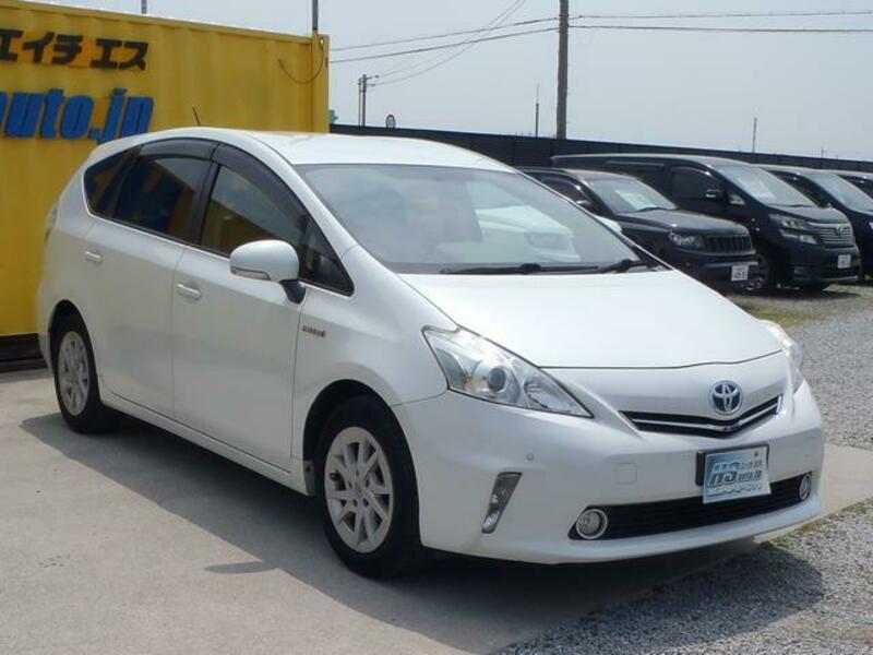 PRIUS ALPHA