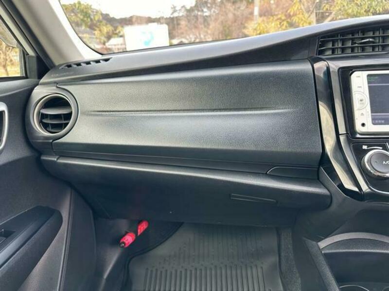 COROLLA AXIO