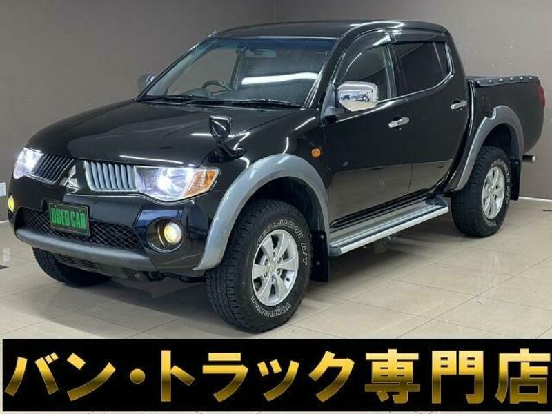 MITSUBISHI TRITON