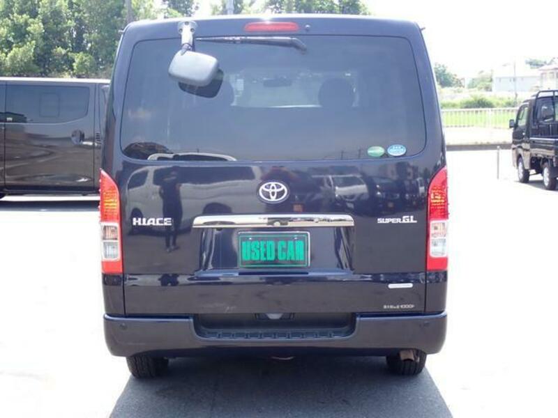 HIACE VAN
