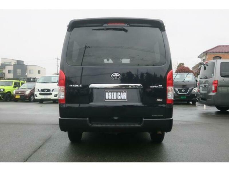 HIACE VAN