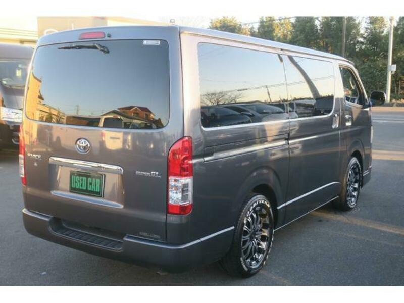 HIACE VAN