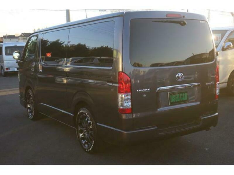 HIACE VAN
