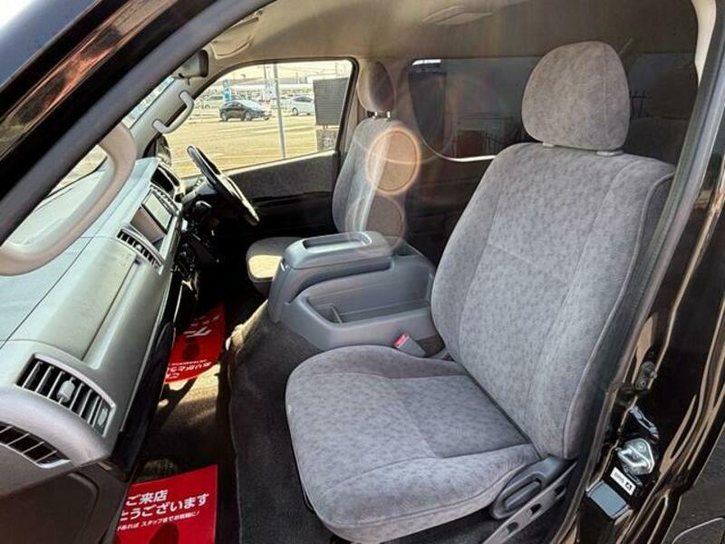 HIACE WAGON