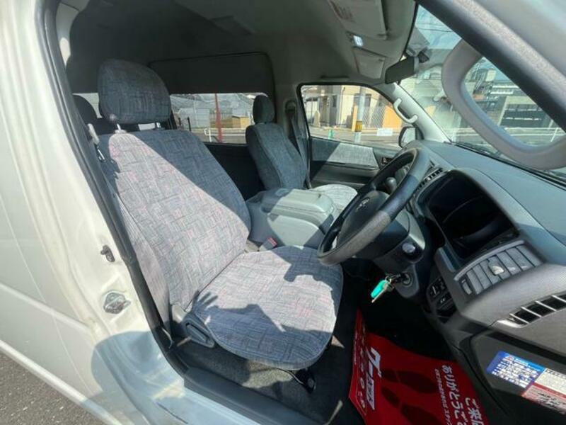HIACE WAGON
