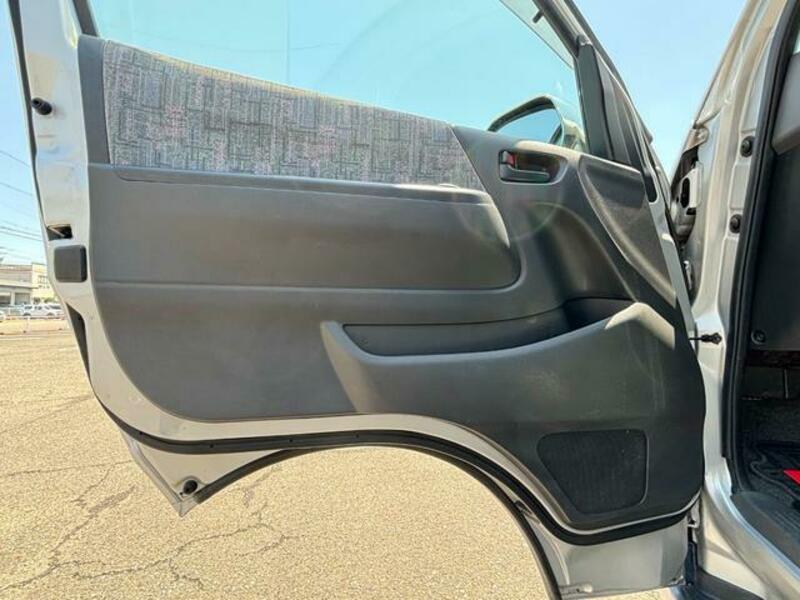 HIACE WAGON