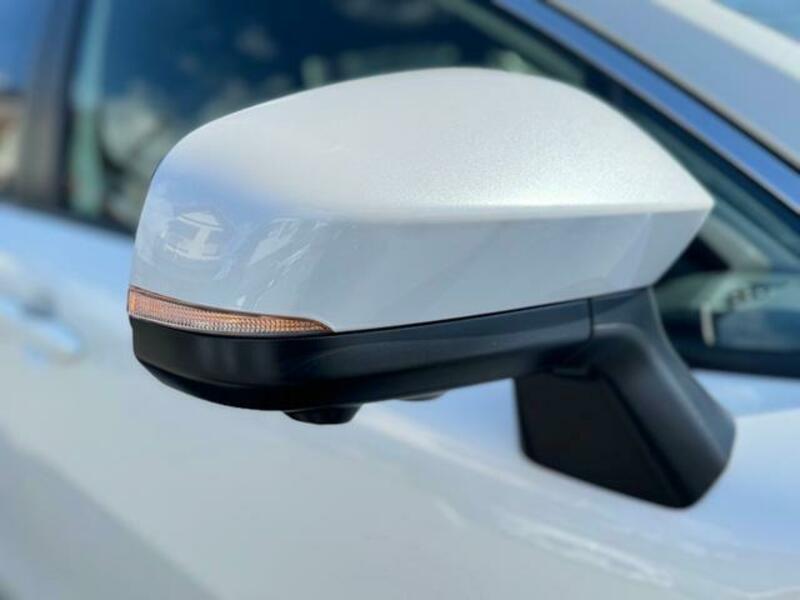 COROLLA CROSS