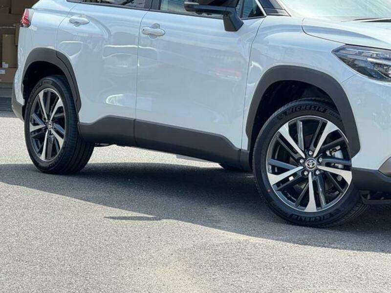 COROLLA CROSS