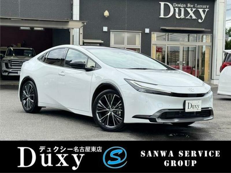 TOYOTA PRIUS