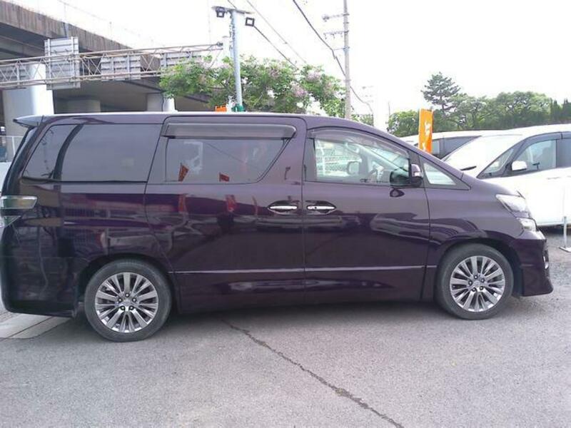 VELLFIRE