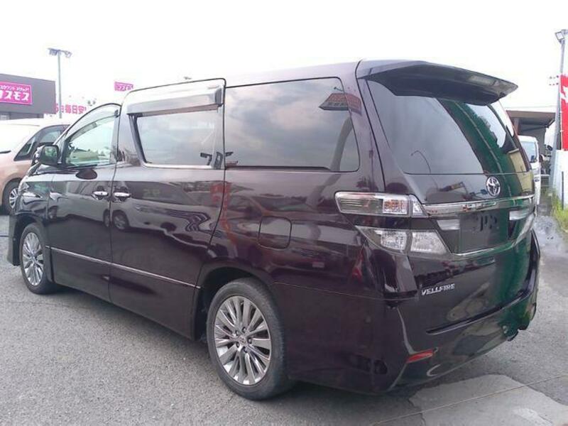 VELLFIRE
